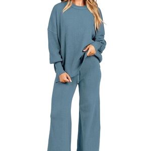 Blue Women's Lounge Set - Sweater & Flowy Wide Leg Pants - Size L
